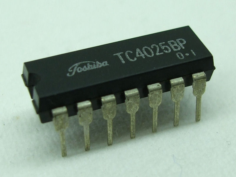 4025 DIP Triple 3-Input NOR Gate