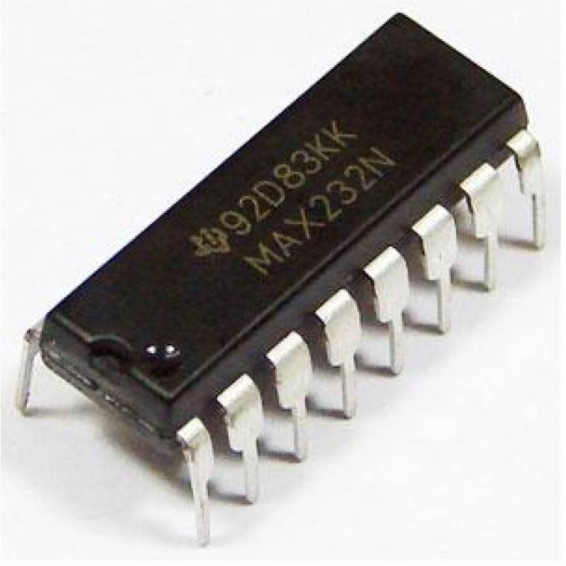 MAX232 Serial Level Converter IC