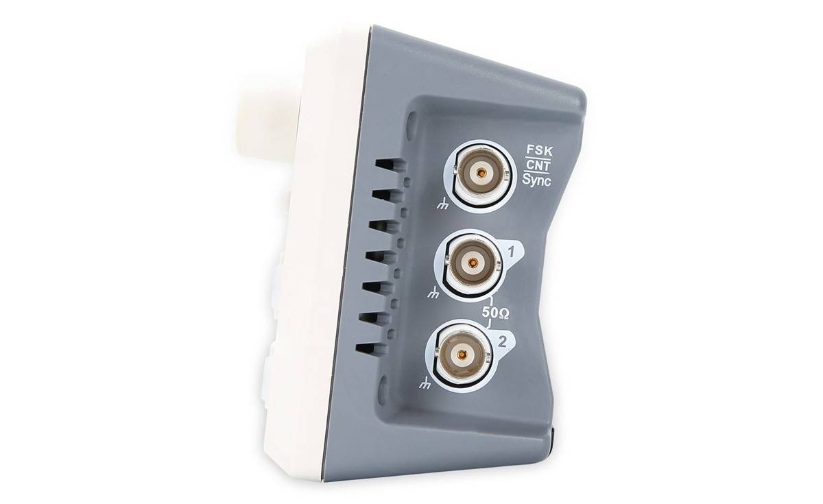 UTG932E Function/Arbitrary Waveform Generator (30MHz) - Image 2